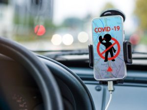 Coronavirus, comment désinfecter votre voiture: désinfectez l'habitacle pour éliminer les virus et les bactéries Coronavirus, comment désinfecter votre voiture: désinfectez l'habitacle pour éliminer les virus et les bactéries
